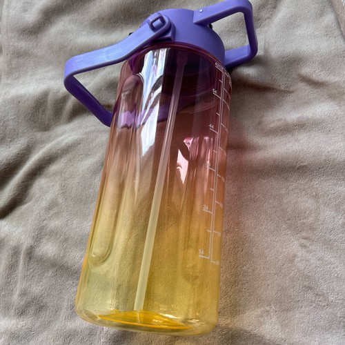 Large water bottle - large,